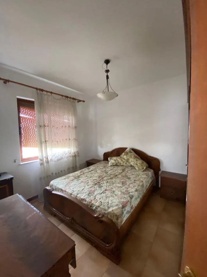 Tirane, jepet me qera apartament duplex Dublex Kati 6, 120 m² 540 € (Kristal Center)