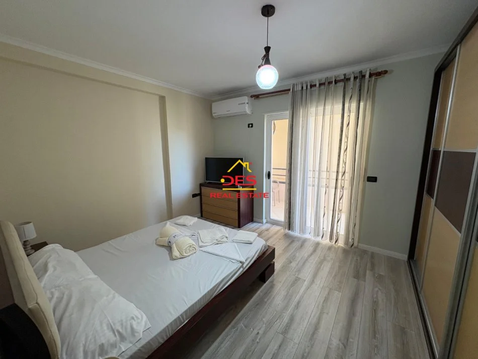 Vlore, shitet apartament 2+1+Ballkon Kati 8, 102 m² 175.000 € (Rruga Gjergj Arianiti)