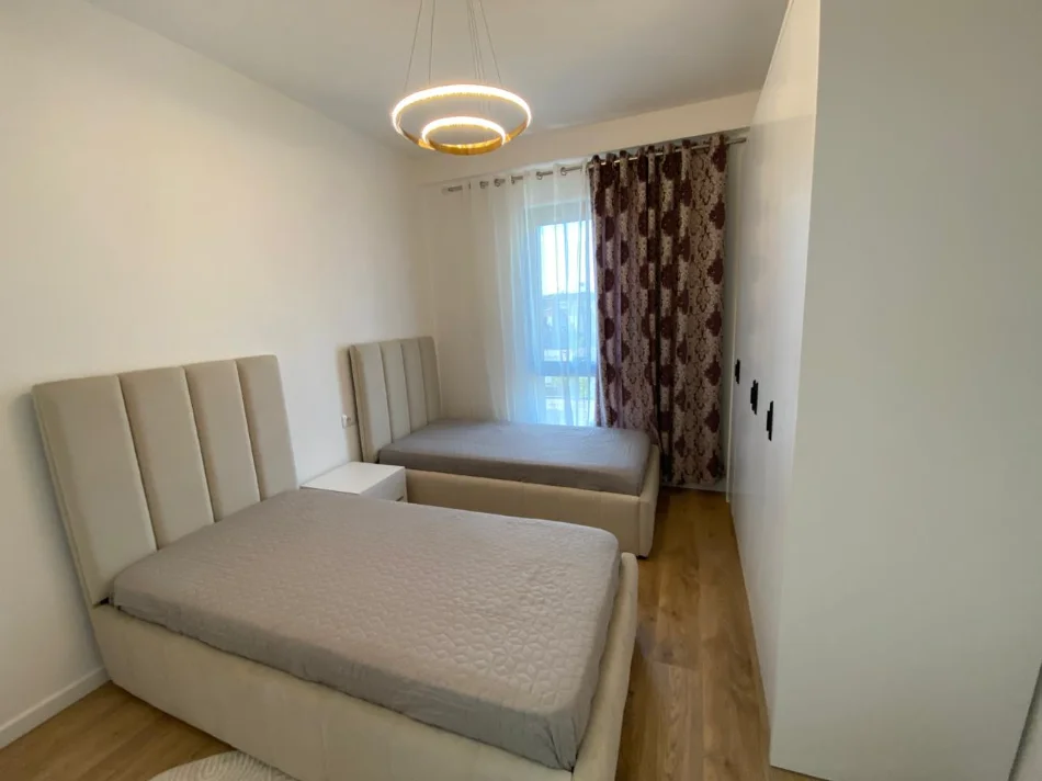 Tirane, jepet me qera apartament 2+1 Kati 2, 100 m² 820 € (GREEN HARMONY)