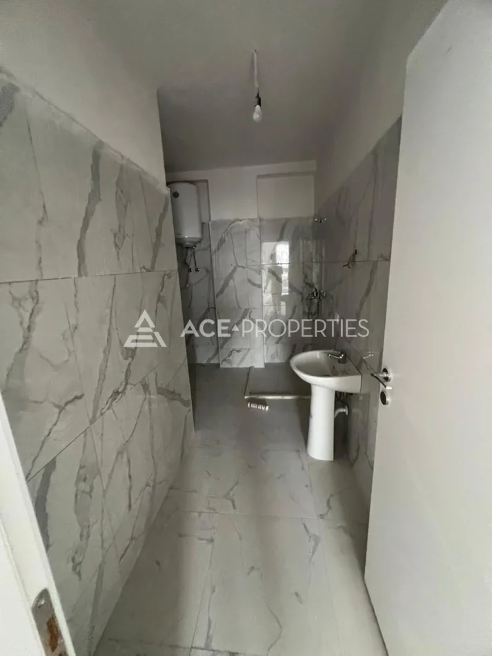 Durres, jepet me qera apartament 3+1 Kati 6, 105 m² 499 € (Ujsjellesi, Durres)