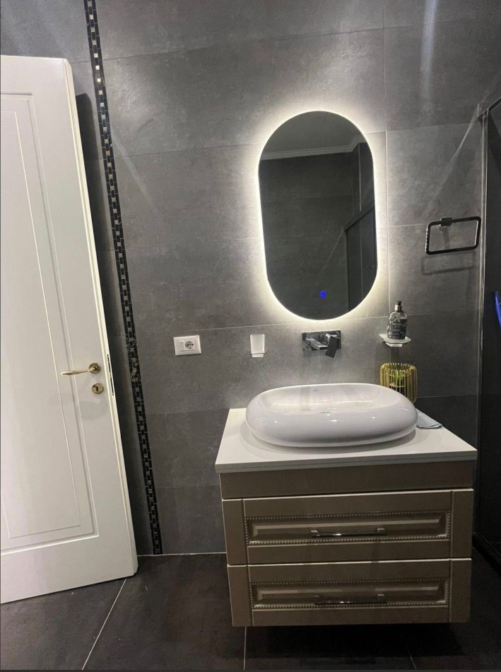 Tirane, jepet me qera apartament 2+1 Kati 8, 130 m² 2.000 € (Stadiumi Air Albania)