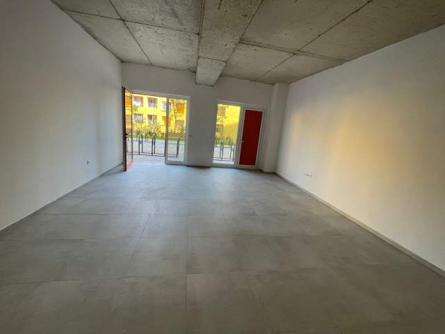 Tirane, ofert ambjent biznesi Kati 0, 55 m² 400 Euro (Pasho Hysa)