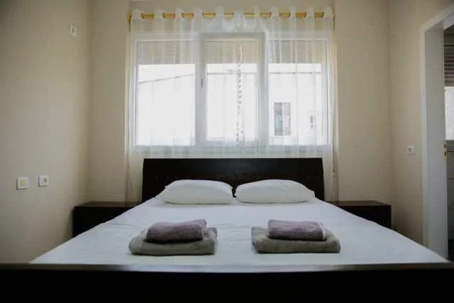 Tirane, jepet me qera apartament 2+1+A+BLK Kati 1, 120 m² 650 Euro (kopeshti zoologjik)