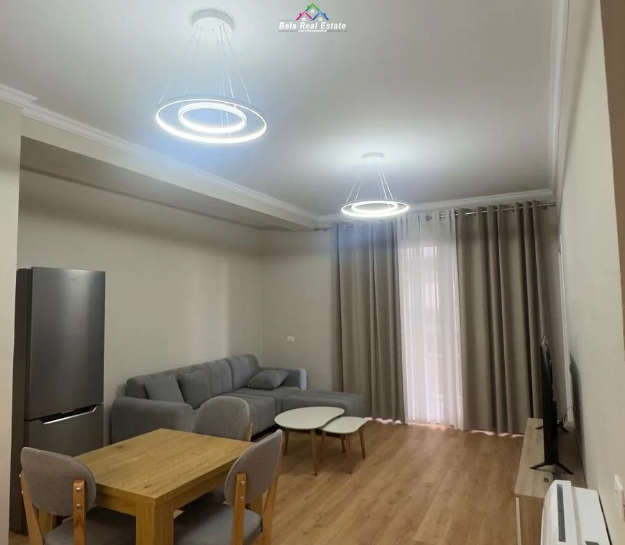 Tirane, jepet me qera apartament 2+1 Kati 7, 86 m² 680 € (5 maji)