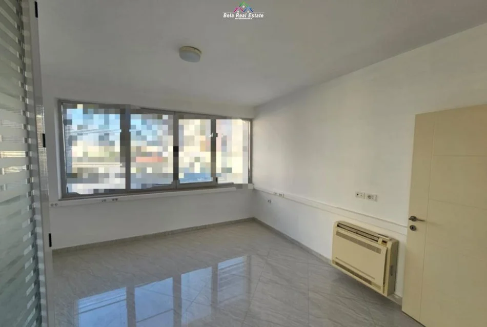 Tirane, jepet me qera zyre Kati 4, 130 m² 1.500 € (Turdiu Center)
