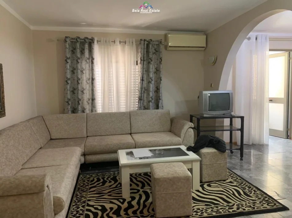 Tirane, jepet me qera apartament 2+1 Kati 5, 100 m² 650 € (Rruga Mine Peza)