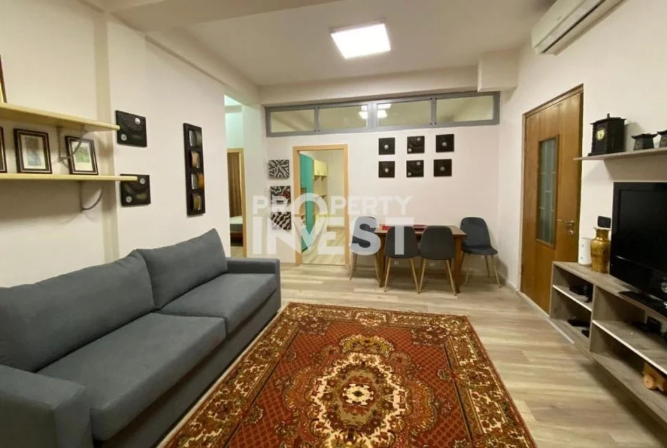 Tirane, jepet me qera apartament 1+1+Aneks+Ballkon Kati 2, 65 m² 500 € (Vilat Gjermane)