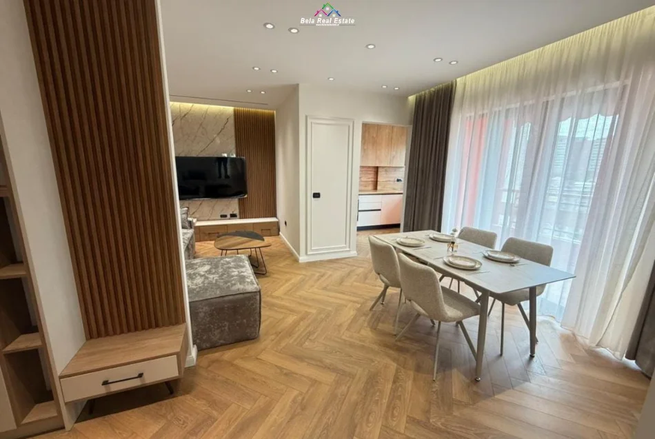 Tirane, shes apartament 2+1 Kati 7, 101 m² 265.000 € (pallati me shigjeta)