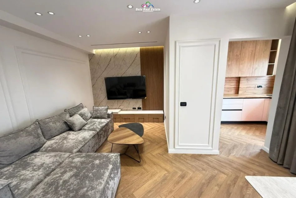 Tirane, shes apartament 2+1 Kati 7, 101 m² 265.000 € (pallati me shigjeta)