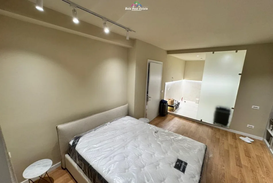 Tirane, jepet me qera apartament 2+1 Kati 2, 100 m² 1.100 € (rruga e durresit)