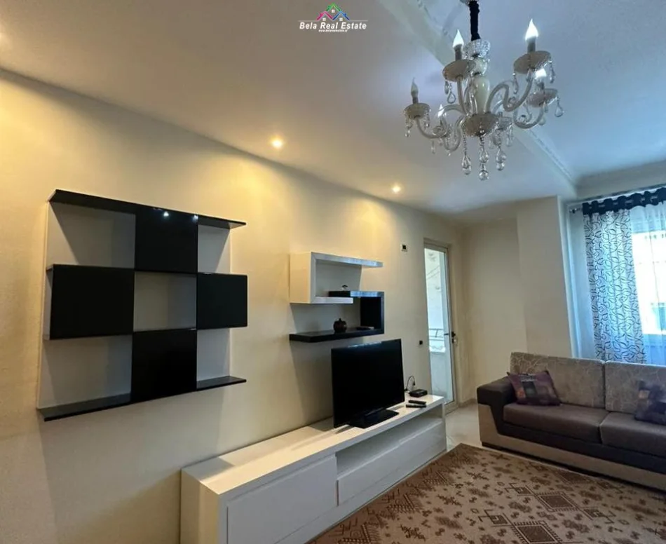 Tirane, jepet me qera apartament 1+1+Ballkon Kati 5, 73 m² 450 € (teodor keko)