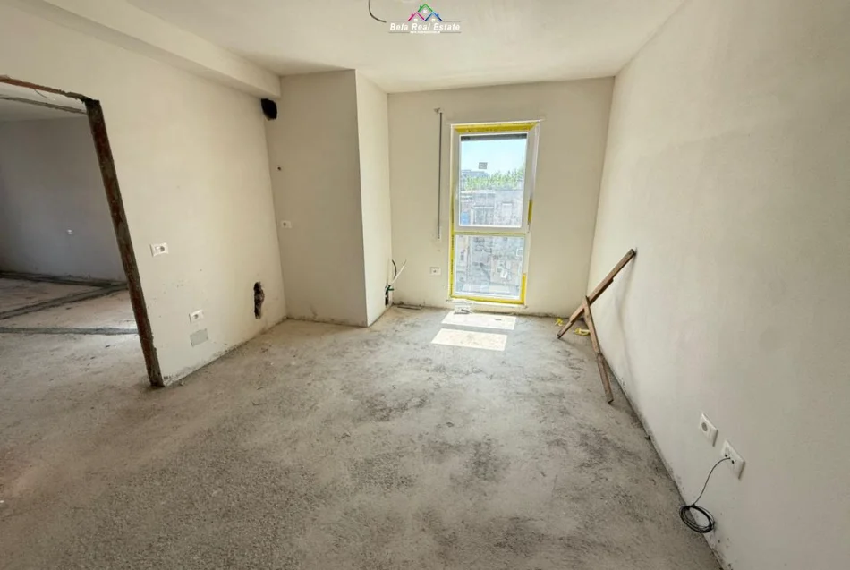 Tirane, shes apartament 2+1 Kati 3, 110 m² 234.000 € (xhanfize keko)