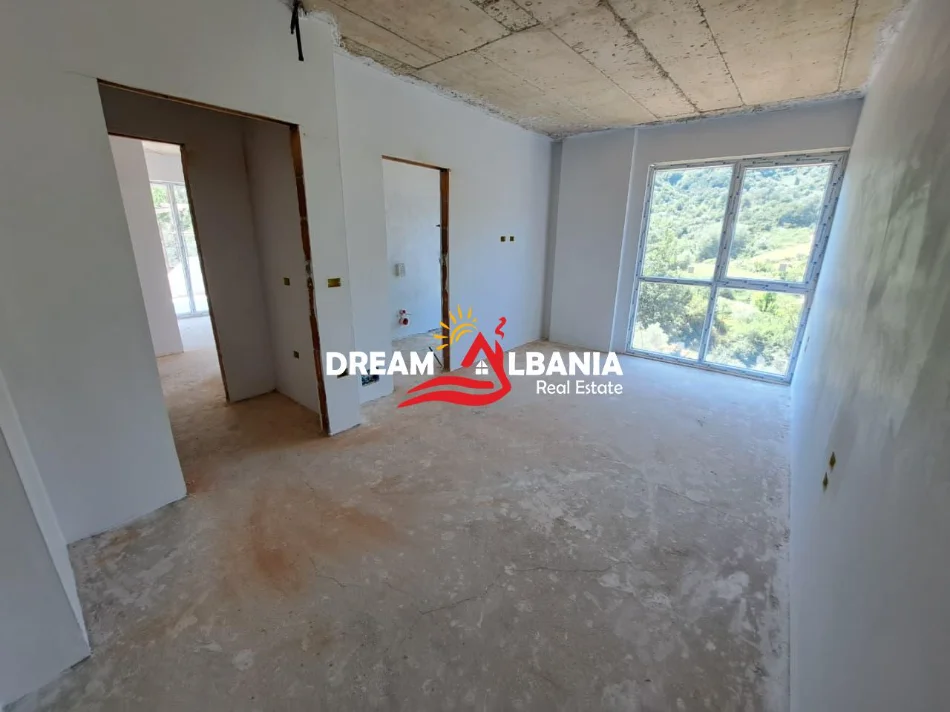 Tirane, shitet apartament duplex Dublex Kati 6, 234 m² 402.000 € (Liqeni i Thate)
