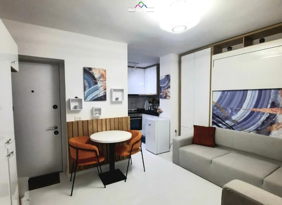 Tirane, shes garsonier Kati 1, 35 m² 84.000 € (ali demi)