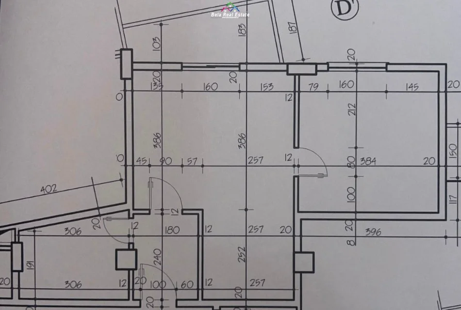 Tirane, jepet me qera zyre Kati 3, 67 m² 1.000 € (rruga e elbasanit)
