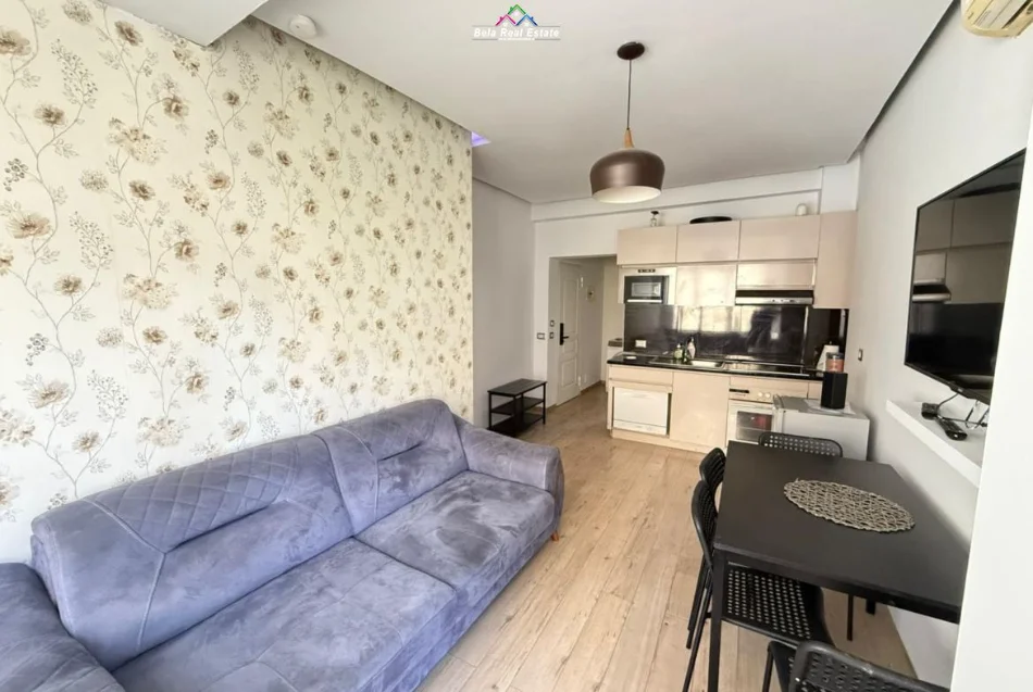 Tirane, jepet me qera garsonier 1+1 Kati 3, 64 m² 600 € (rruga e barrikadave)