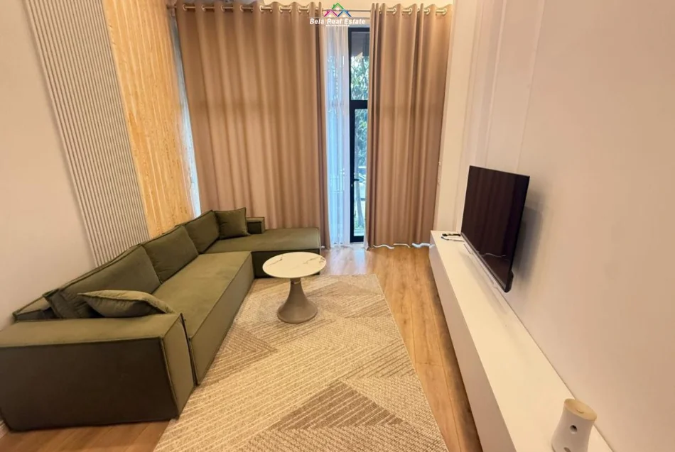 Tirane, jepet me qera apartament 2+1 Kati 2, 60 m² 530 € (astir)