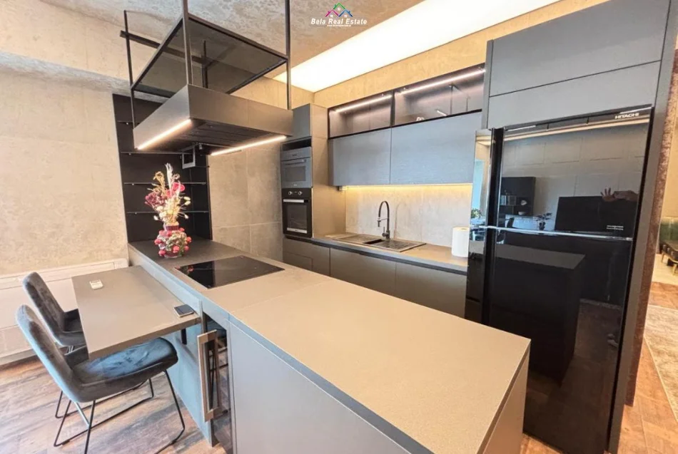 Tirane, shes apartament 2+1 Kati 7, 141 m² 650.000 € (rruga e elbasanit)