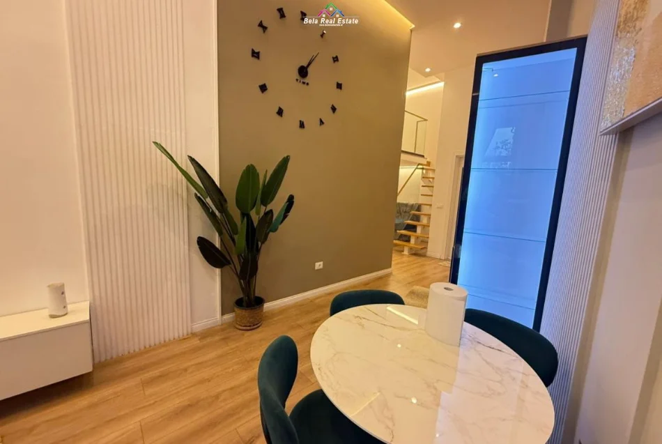 Tirane, jepet me qera apartament 2+1 Kati 2, 60 m² 530 € (astir)