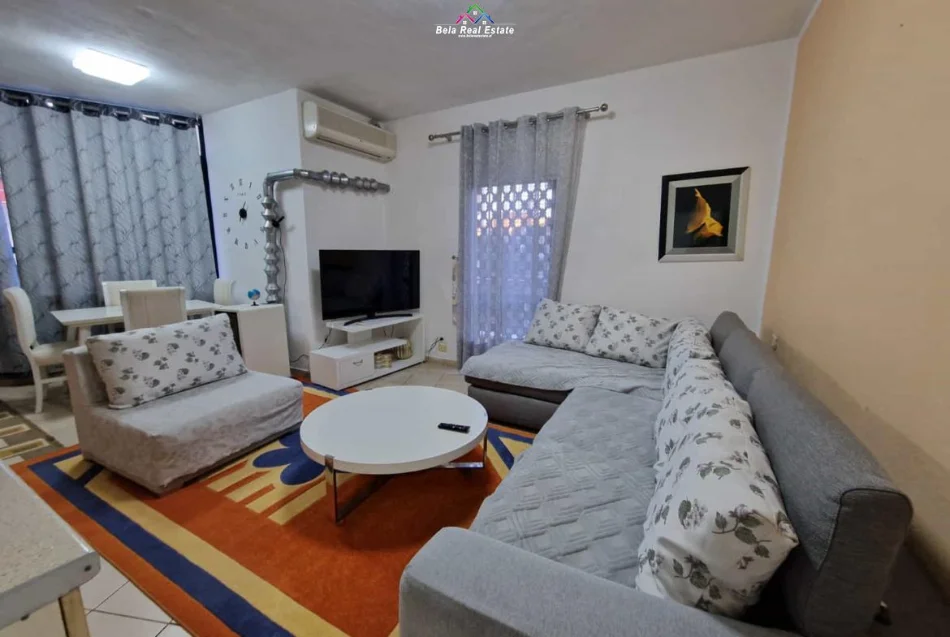 Tirane, jepet me qera apartament 2+1 Kati 1, 90 m² 600 € (selite)