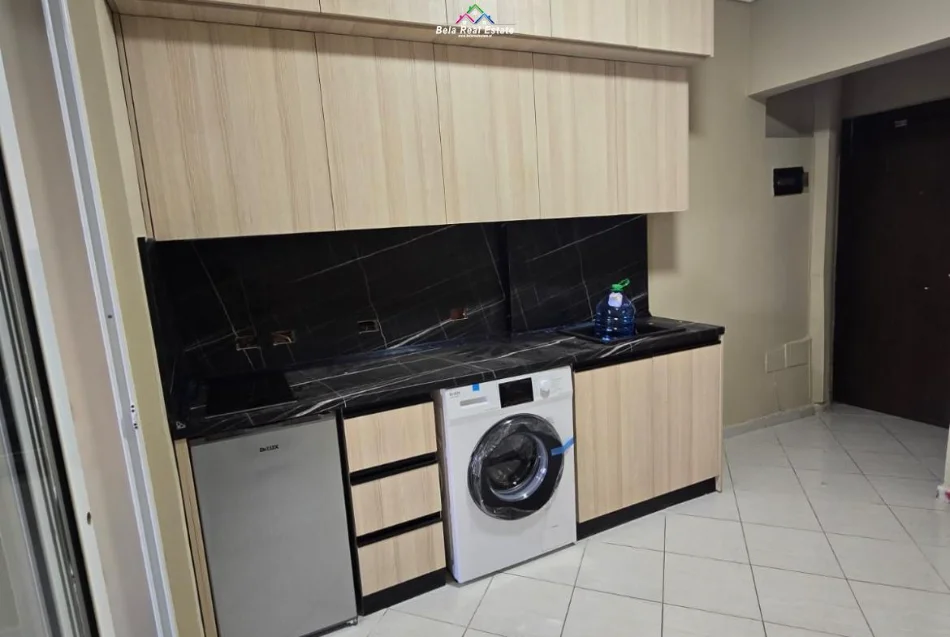 Tirane, jepet me qera garsonier Kati 2, 40 m² 530 € (21 dhjetori)