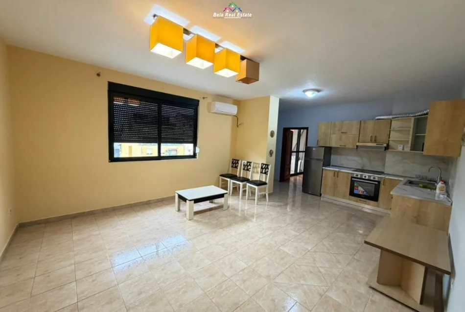 Tirane, jepet me qera apartament 2+1 Kati 7, 90 m² 680 € (bulevardi zhan dark)