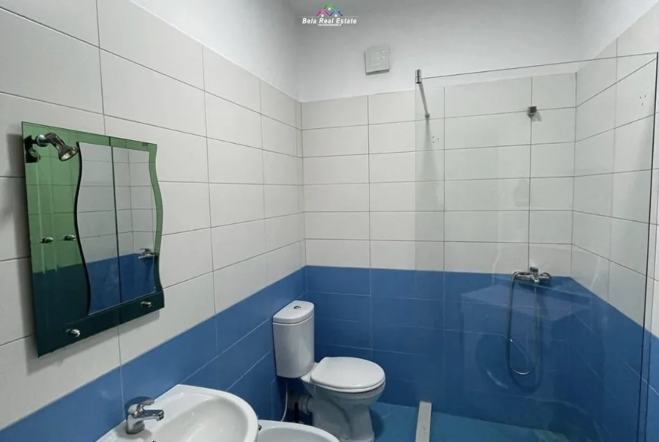 Tirane, jepet me qera apartament 1+1+Ballkon Kati 5, 69 m² 580 € (teodor keko)