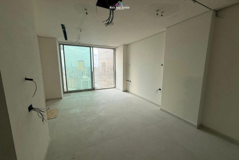 Tirane, jepet me qera apartament 1+1 , 110 m² 2.000 € (Rruga e Elbasanit)