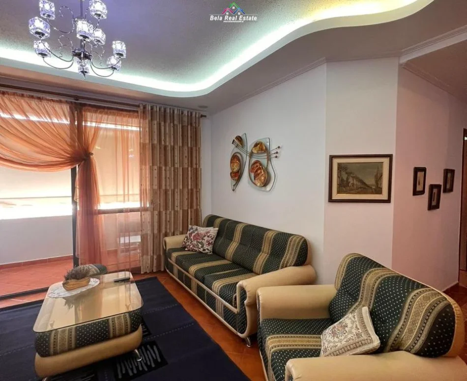 Tirane, jepet me qera apartament 2+1 Kati 10, 110 m² 739 € (muhamed gjollesha)