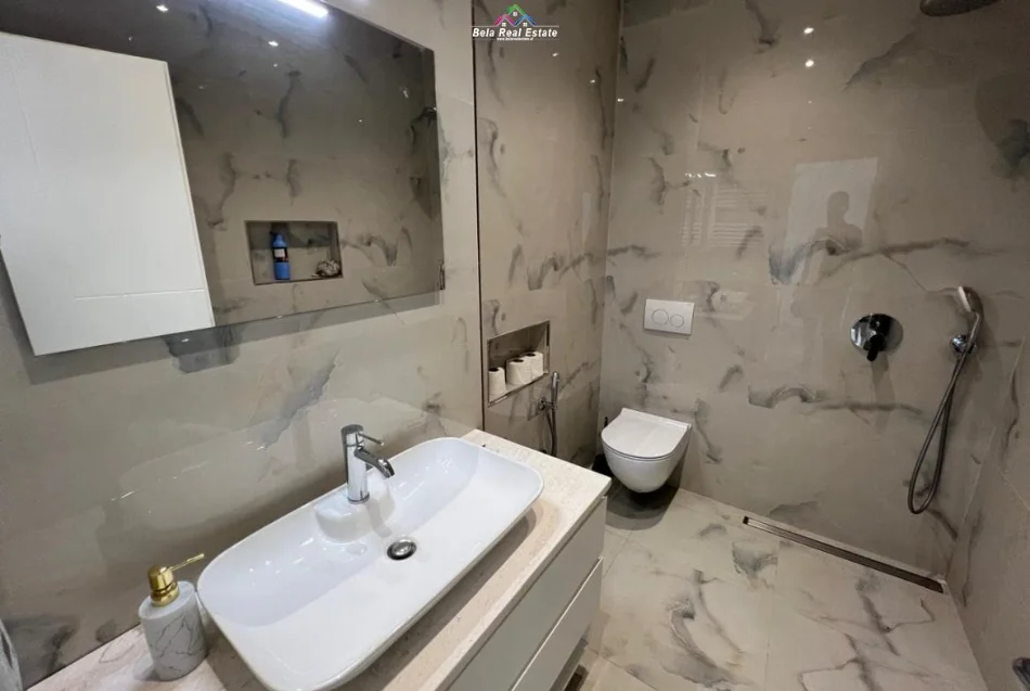 Tirane, jepet me qera apartament 1+1+Ballkon Kati 2, 65 m² 550 € (ndre mjeda)