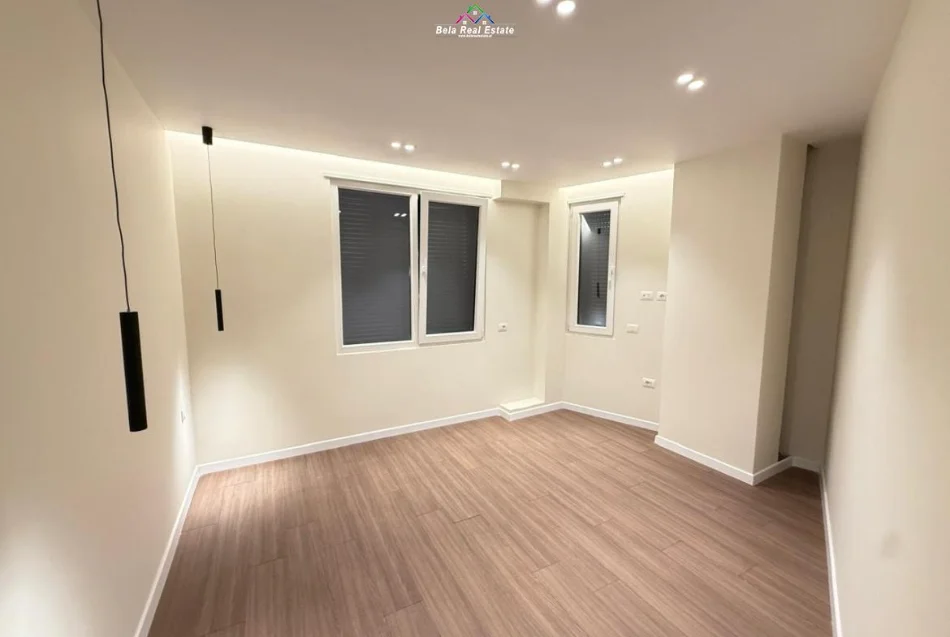 Tirane, shes apartament 2+1 Kati 5, 79 m² 196.000 € (rrethi shkozes)