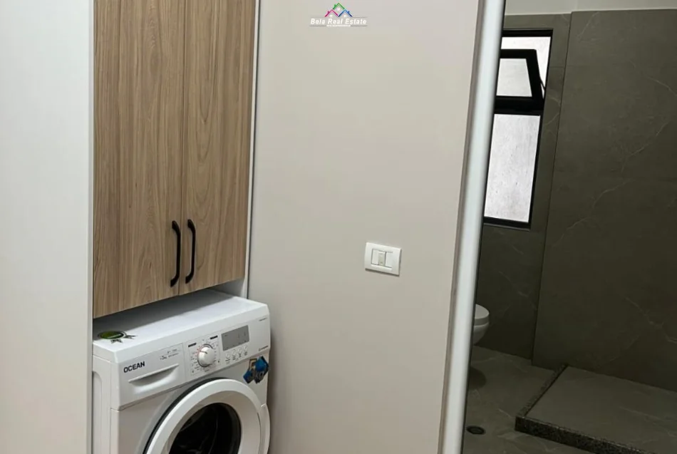 Tirane, jepet me qera apartament 1+1+Ballkon Kati 4, 78 m² 520 € (jordan misja)