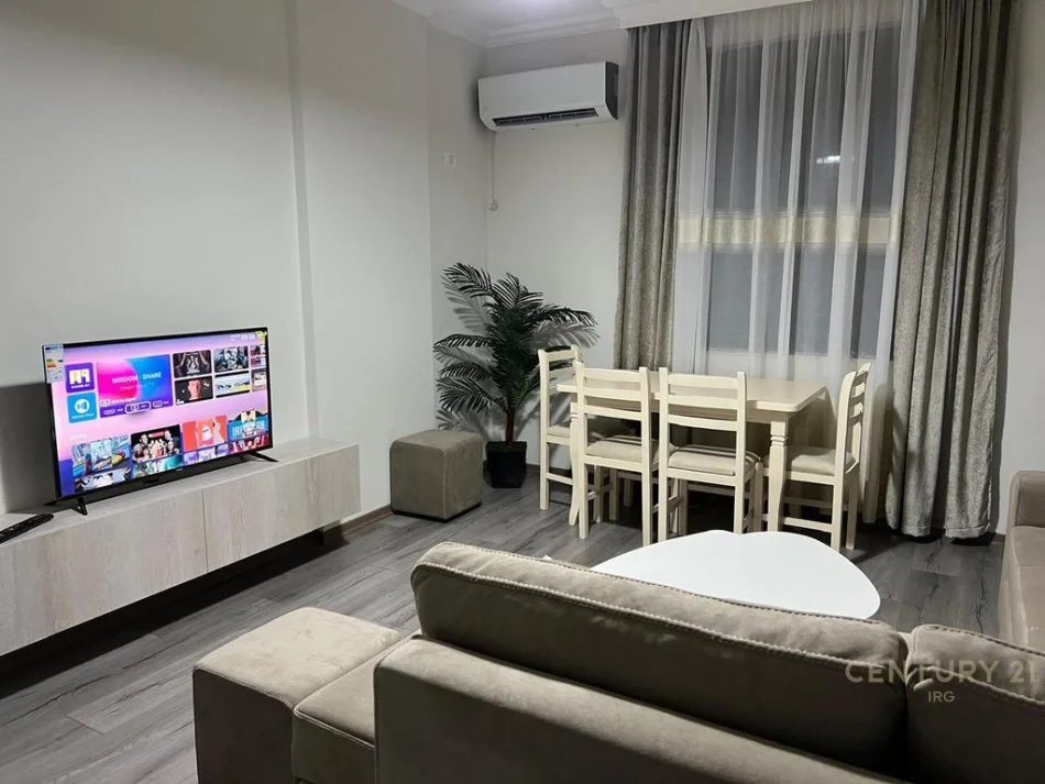Tirane, jepet me qera apartament 1+1 Kati 6, 60 m² 600 € 
