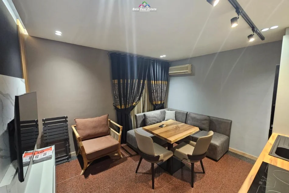 Tirane, jepet me qera apartament 1+1+Ballkon Kati 2, 57 m² 620 € (qender)