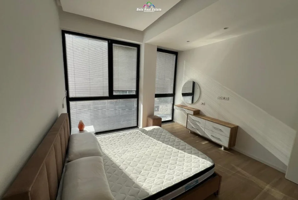 Tirane, jepet me qera apartament 1+1+Ballkon Kati 2, 65 m² 550 € (ndre mjeda)
