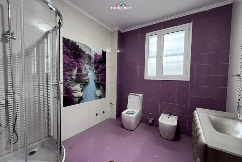 Tirane, jepet me qera Vile 3 Katshe , 500 m² 1.500 € (Rruga Iljaz Cerga)