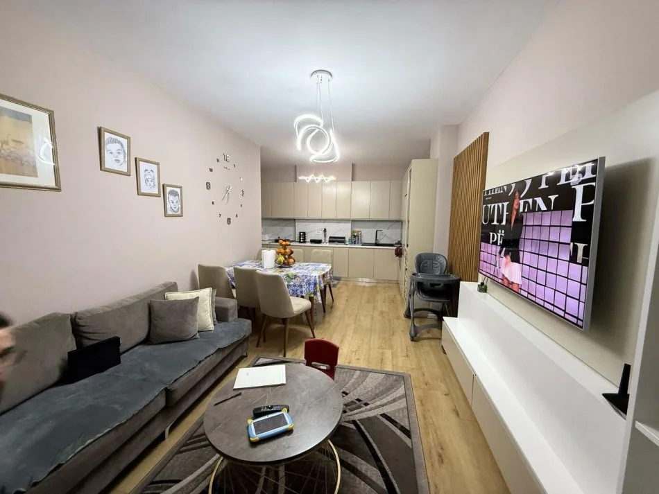 Tirane, shitet apartament 2+1, Kompleksi "Grand Gallery" në zonën e Yzberishtit, Tiranë 145,000€