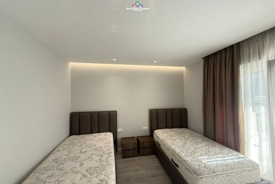 Tirane, jepet me qera Vile 3 Katshe , 420 m² 3.500 € (rruga elbasanit)