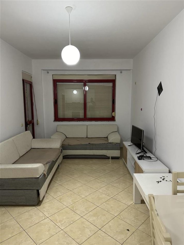 Tirane, jepet me qera apartament 2+1 Kati 5, 100 m² 350 € (kamez)