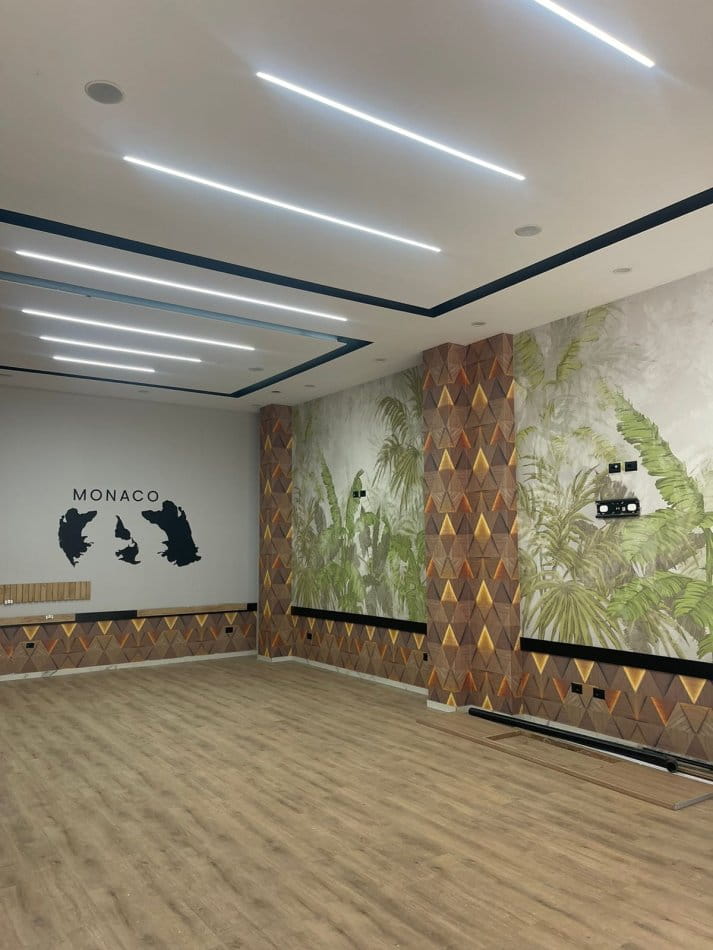 Tirane, jepet me qera lokal Kati 0, 95 m² 800 € (rruga 5 maji)