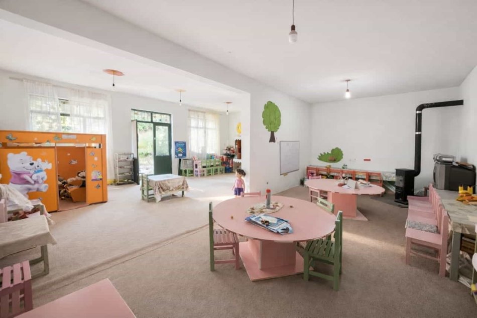 Elbasan, shes Vile 1+1 , 300 m² 35.000 € (Ullishte)