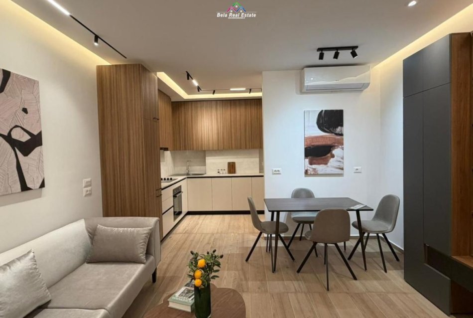 Tirane, jepet me qera apartament 1+1 Kati 3, 70 m² 800 € (Rruga Hysni Gerbolli)