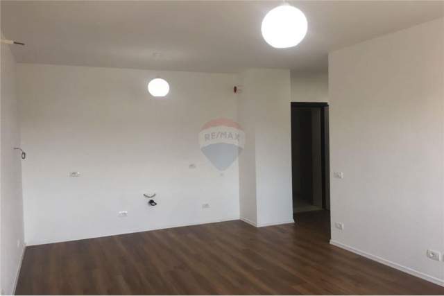 Tirane, shitet apartament 2+1+BLK Kati 4, 86 m² 107.000 Euro (Astir)
