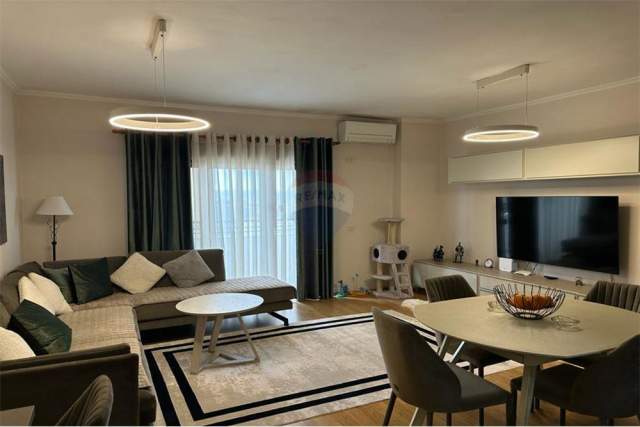 Tirane, shitet apartament 3+1+A+BLK Kati 13, 151 m² 295.800 Euro (Qender)