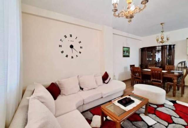 Tirane, jepet me qera apartament 2+1+A+BLK Kati 6, 106 m² 550 Euro (Ish parku i autobuzeve)