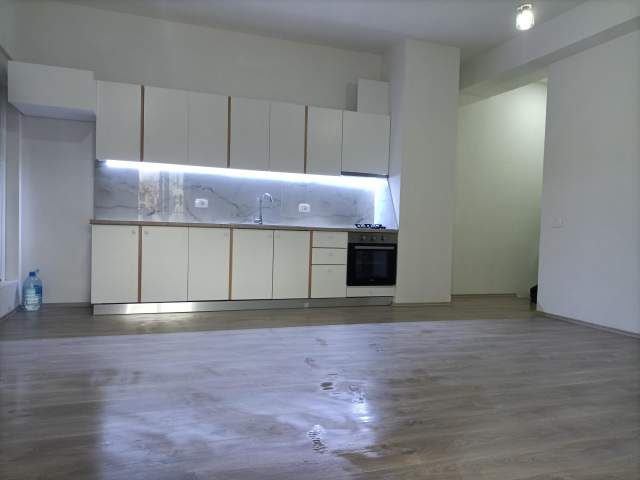 Tirane, shitet apartament 2+1+BLK Kati 2, 83 m² 96.000 Euro (Ali Demi)