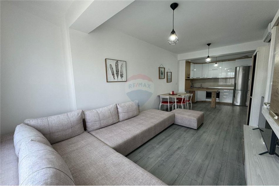 Jepet me qira apartament 1+1 te Kodra e Diellit 2