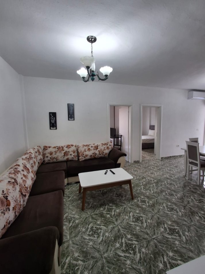Tirane, jap me qera apartament 2+1+Ballkon Kati 7, 87 m² (Don Bosko)