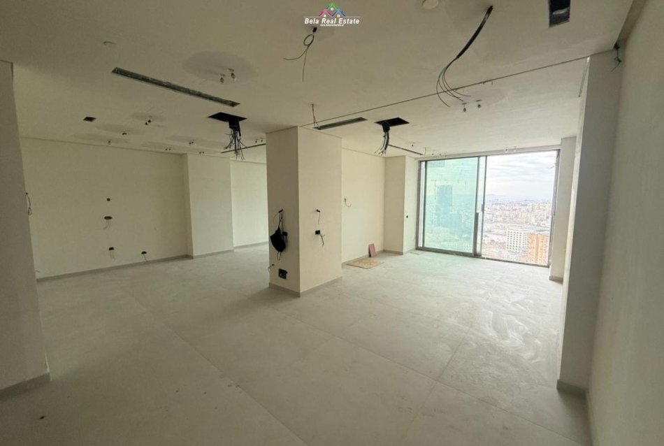 Tirane, jepet me qera apartament 1+1 , 110 m² 2.000 € (Rruga e Elbasanit)