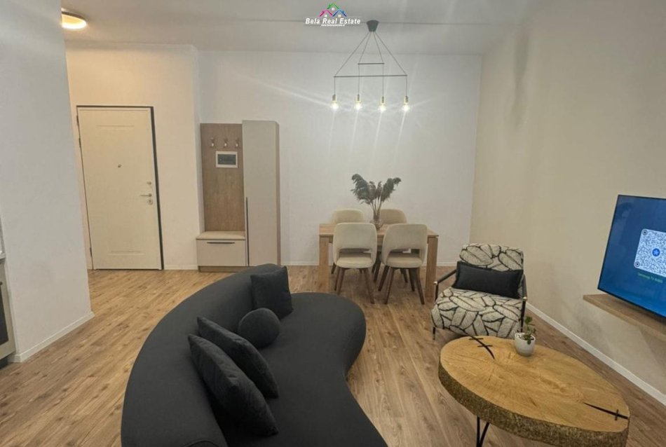 Tirane, jepet me qera apartament 1+1 Kati 3, 70 m² 800 € (Rruga e Kavajes)